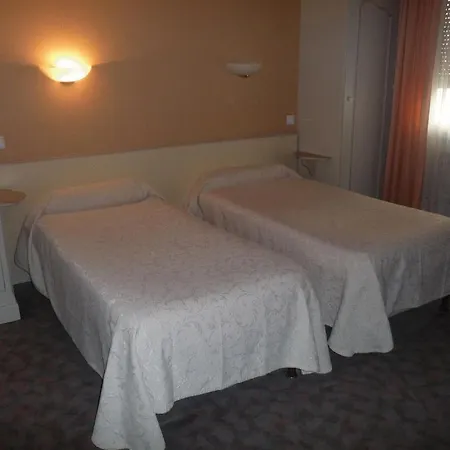 ホテル La Poste ヴィトリー・ル・フランソワ